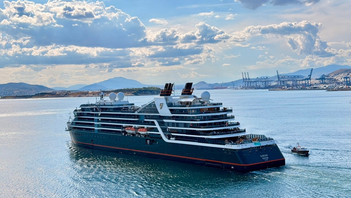 Luxury Cruising